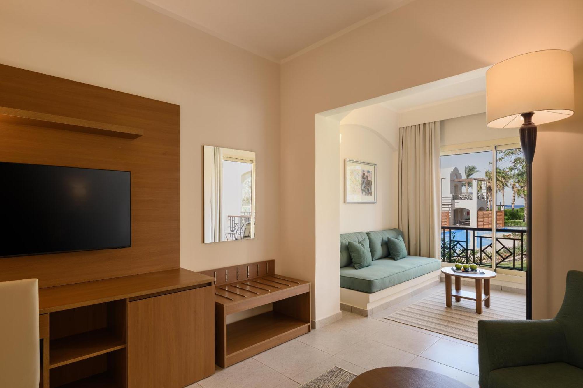Ośrodek wypoczynkowy Iberotel Redsina 5*